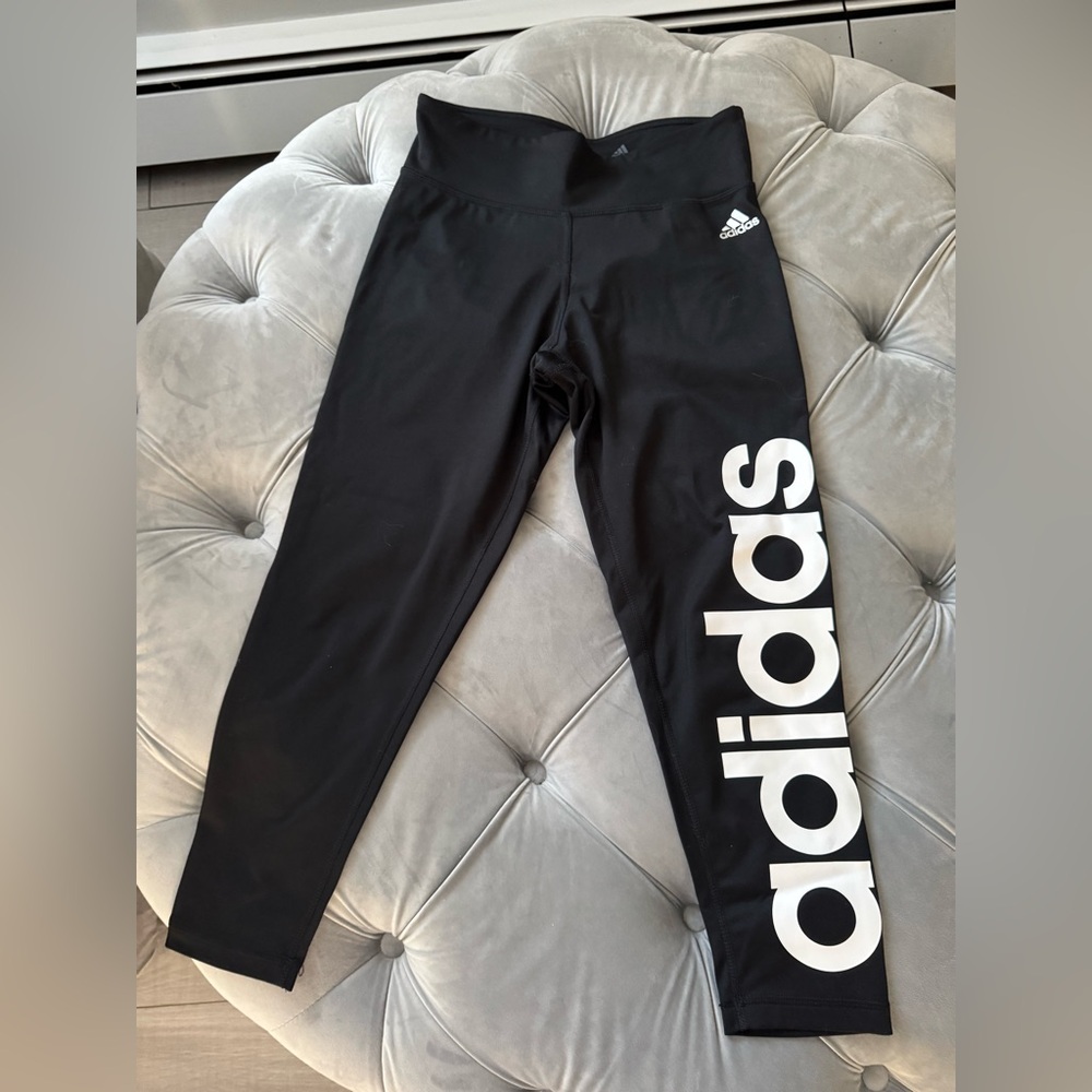 Adidas 7/8 Black Leggings